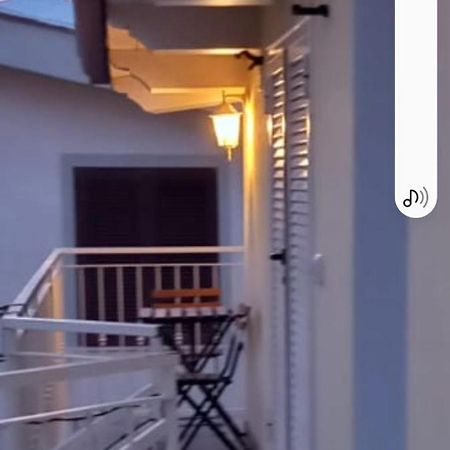 B&B A Casa Di Antonella Scauri  Zewnętrze zdjęcie